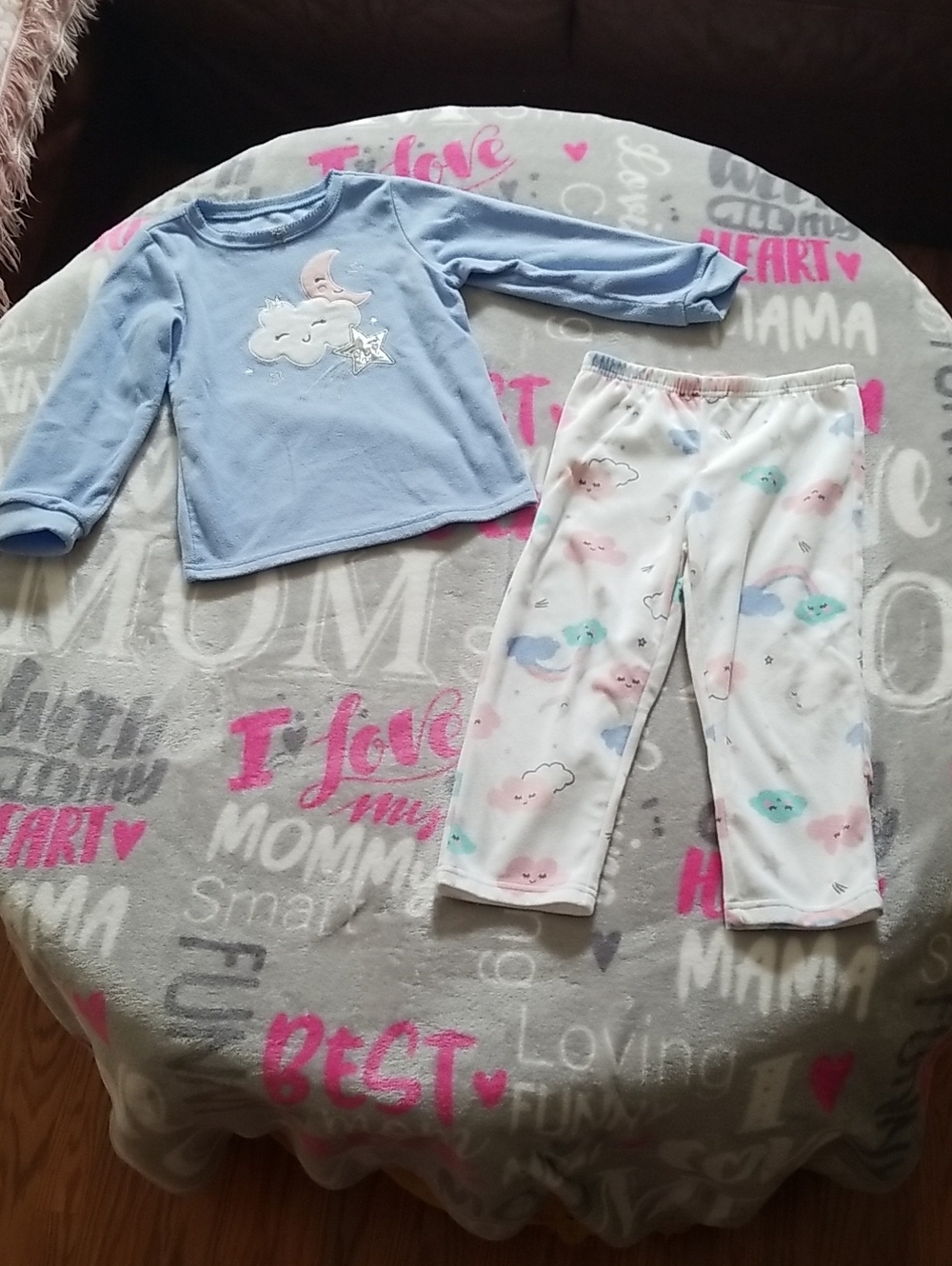 ❣5 for $25 Sale❣ Carter's Cloud & Moon Pajama Set Size 4T